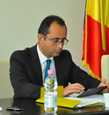 Ramona Mănescu şi Cristian Buşoi intră pe lista PNL pentru europarlamentare